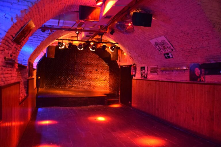 cueva sala barco madrid 768x512