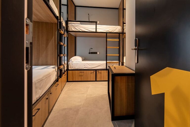 petit hostel la latina 3 768x512