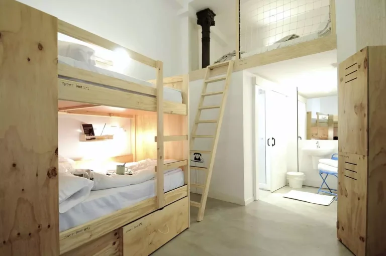 the hat hostel 6 768x510